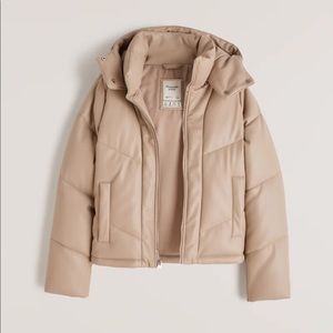 NWT Abercrombie vegan leather puffer jacket